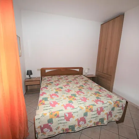 Lovely 3 Flat In Rosolina With Shared Pool